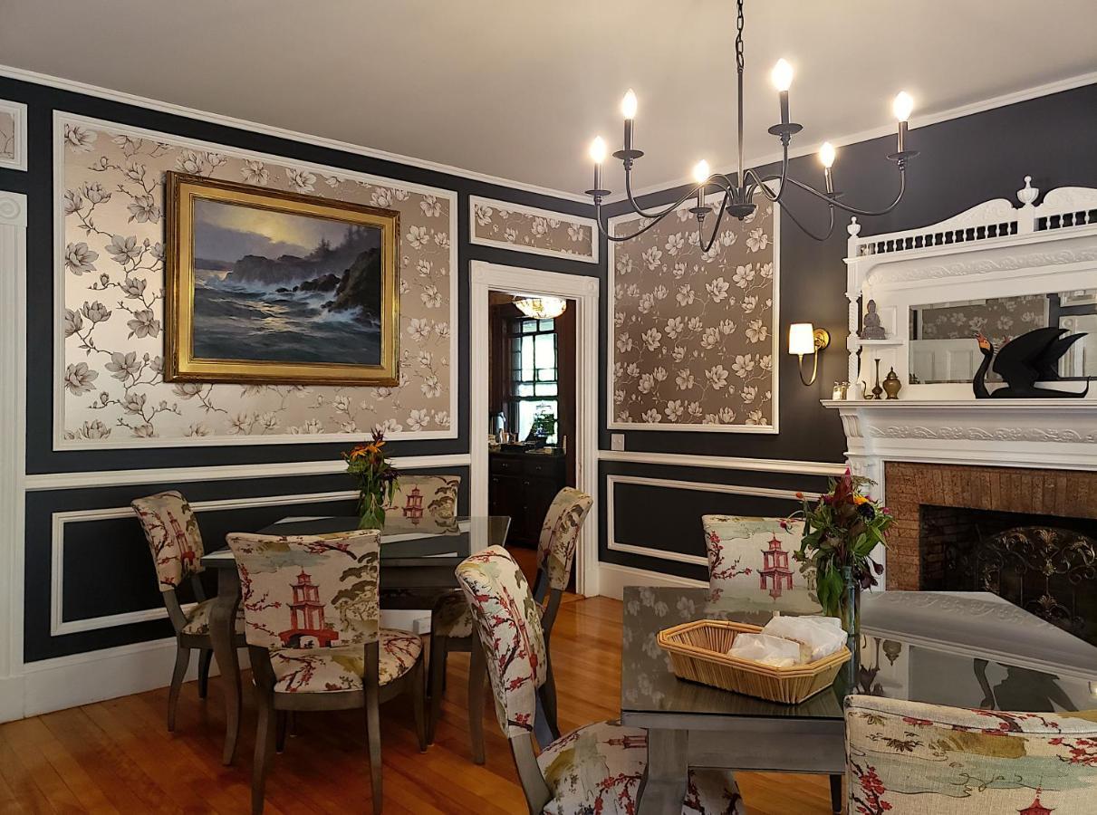 Sand Bar Cottage Inn 바 하버 외부 사진