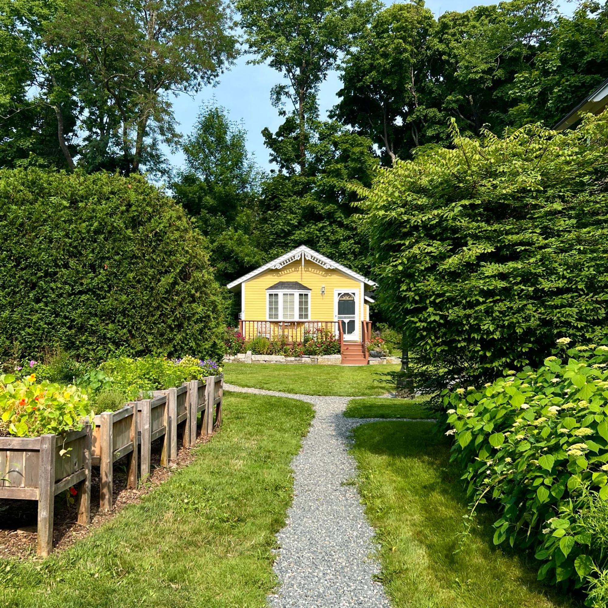 Sand Bar Cottage Inn 바 하버 외부 사진